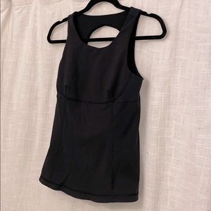 Lululemon cutout back tank